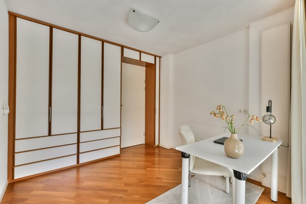 Medium property photo - Ladogameerhof 150, 1060 RE Amsterdam